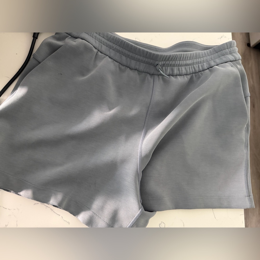 Lululemon Women’s Set 12 Blue Shorts and Shirt